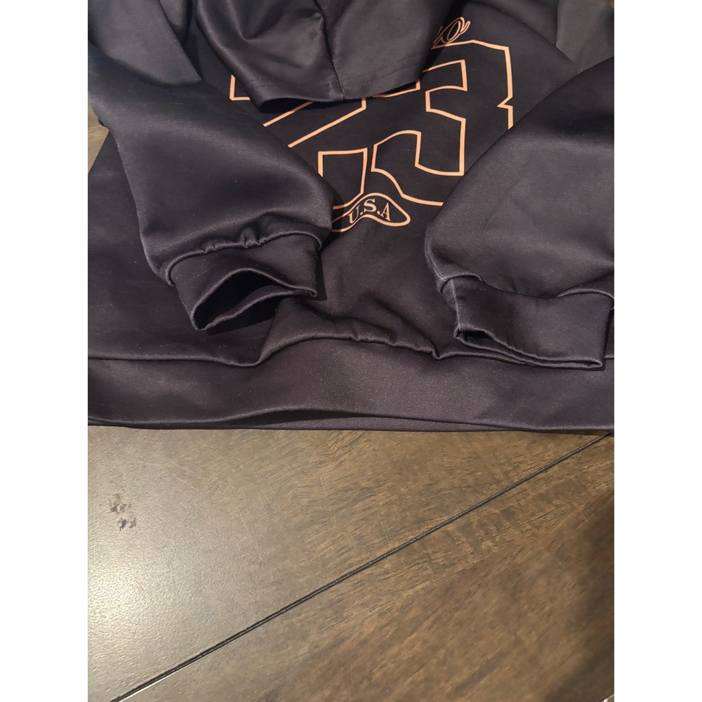 Shein Boys Chicago 23 USA Graphic Hoodie Black Orange Size 7Y Sweatshirt - Picture 4 of 4